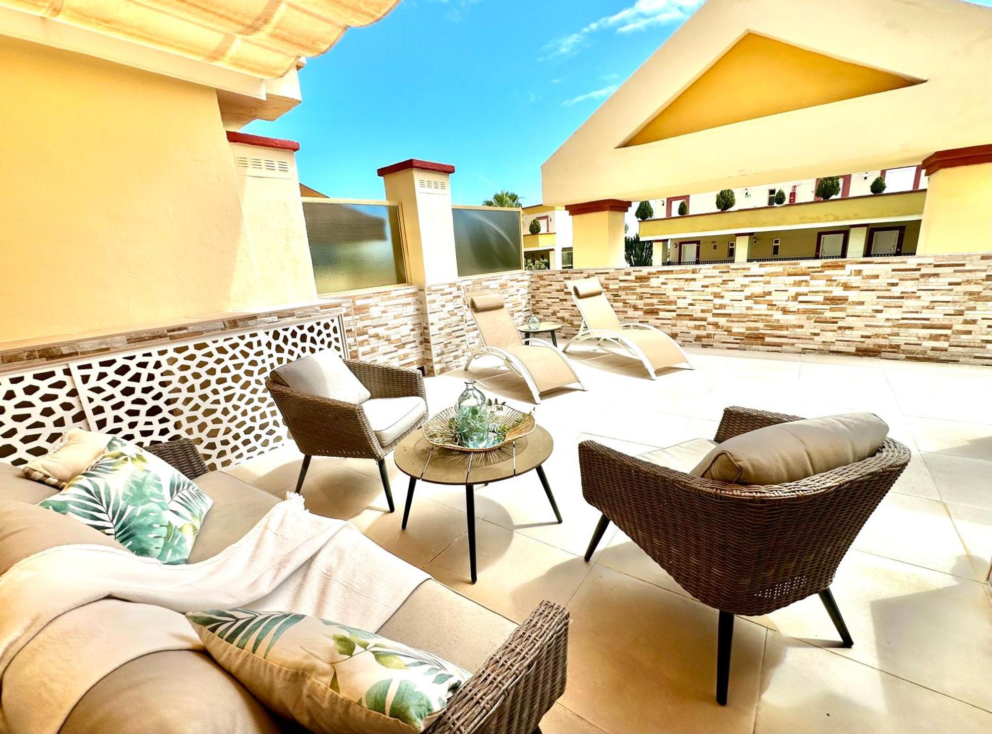 Appartamento Nikkibeachfront