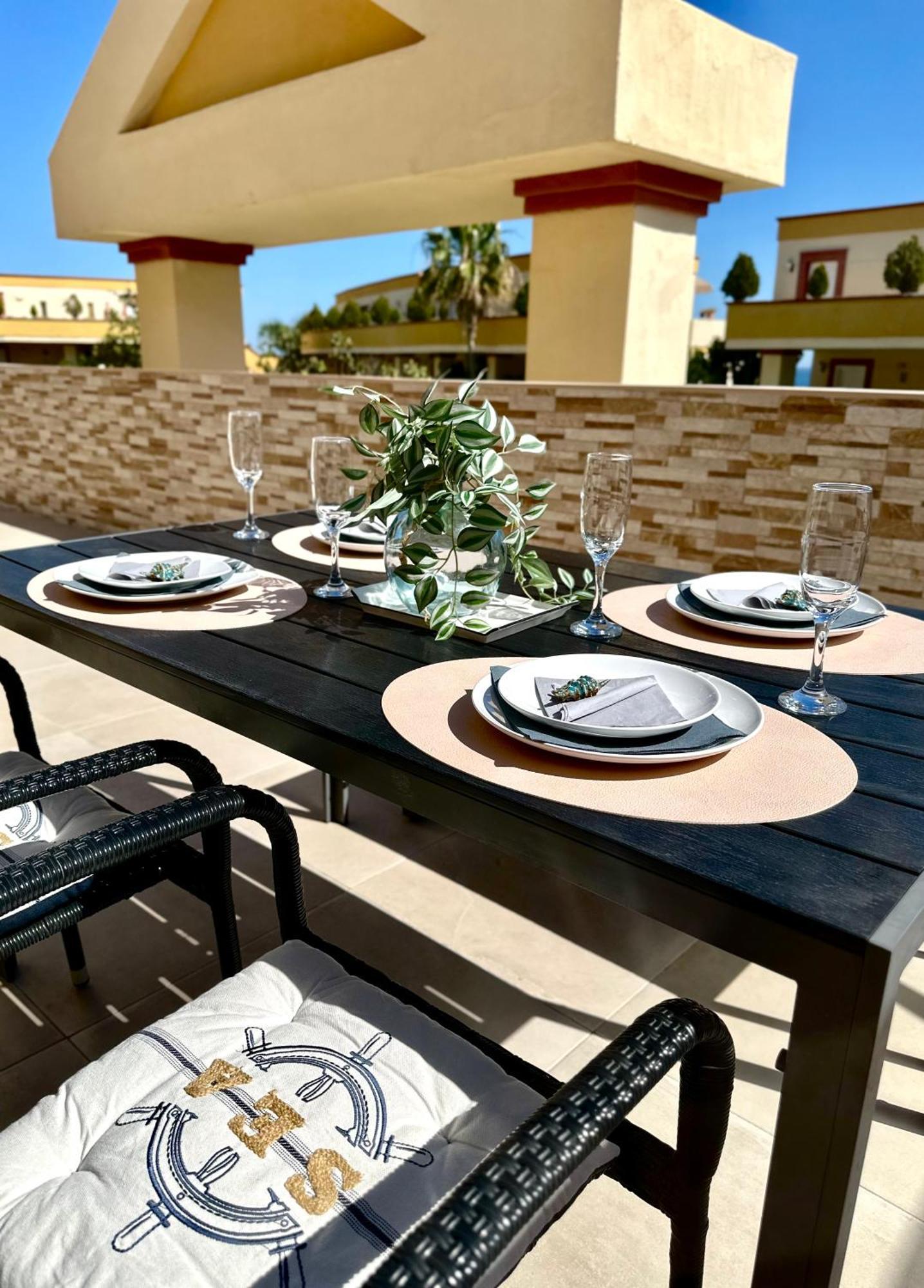 Nikkibeachfront Marbella